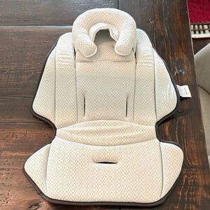 Cozy Infant Car Seat Insert - White